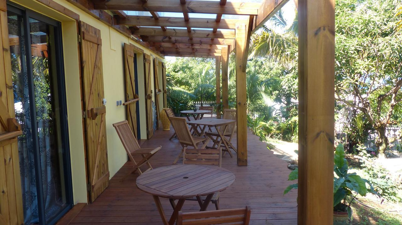 Bois De Santal Chambre D'Hotes Saint Pierre Exterior foto